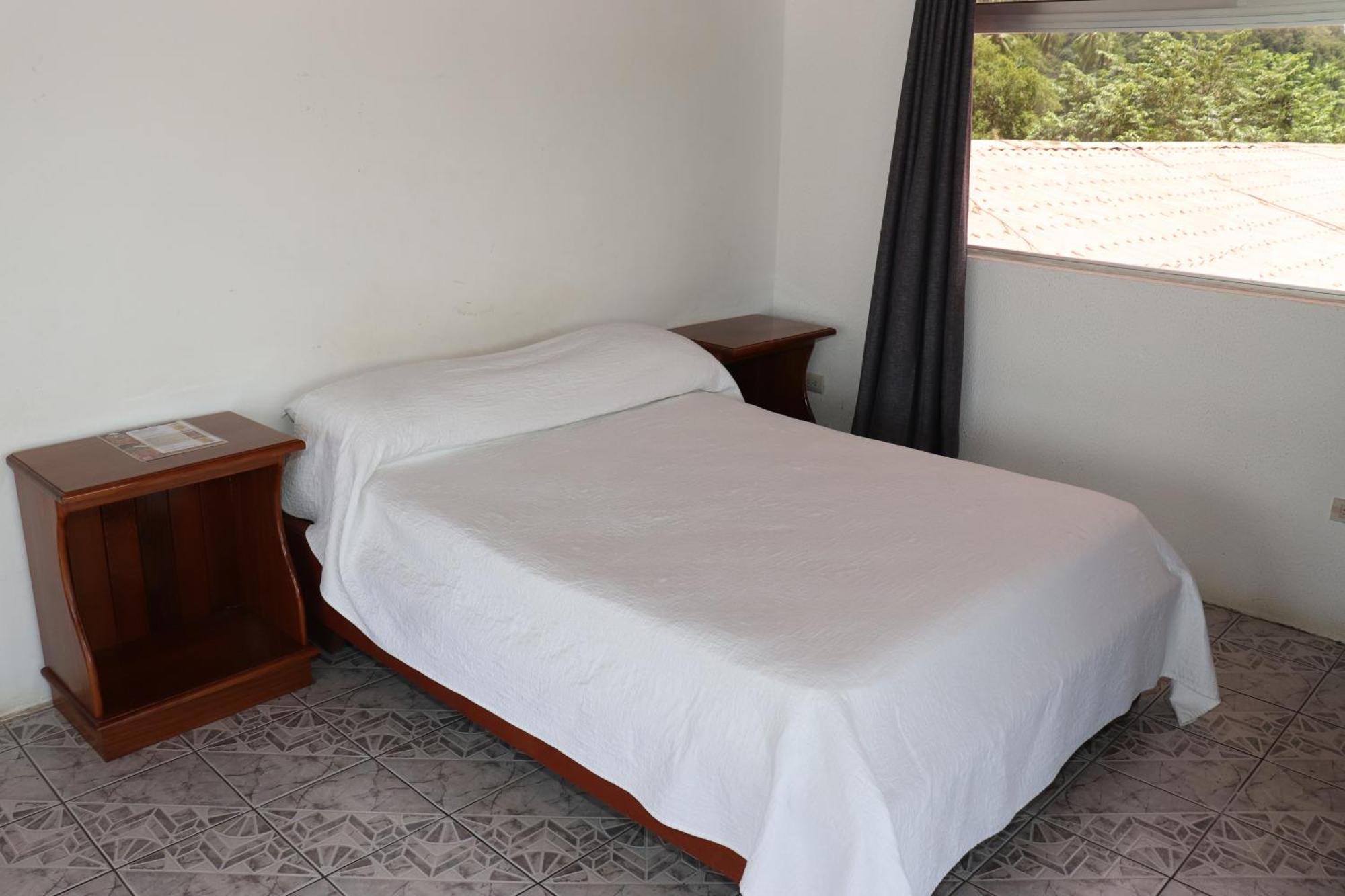 Hotel Samoa Del Sur Golfito Bagian luar foto